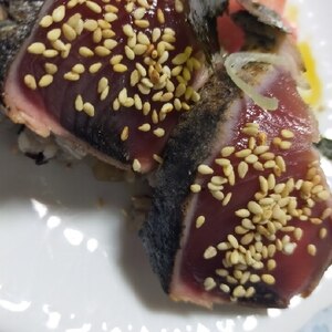 さっぱりオイシイ！カツオのたたき丼